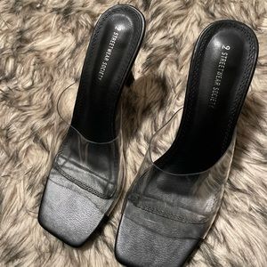 Outing heels